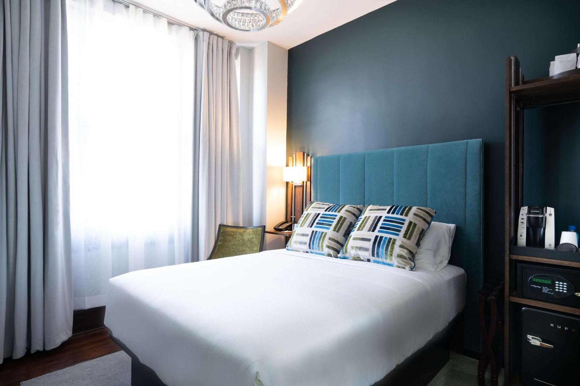 The Esquire Hotel Downtown Gastonia, Ascend Hotel Collection Eksteriør billede